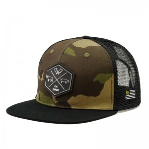 En gros Hip Hop Camo Camo Snapback Mesh Broidered Patch Logo personnalisé 6 panneaux à bord plat plat Capinon et chapeau
